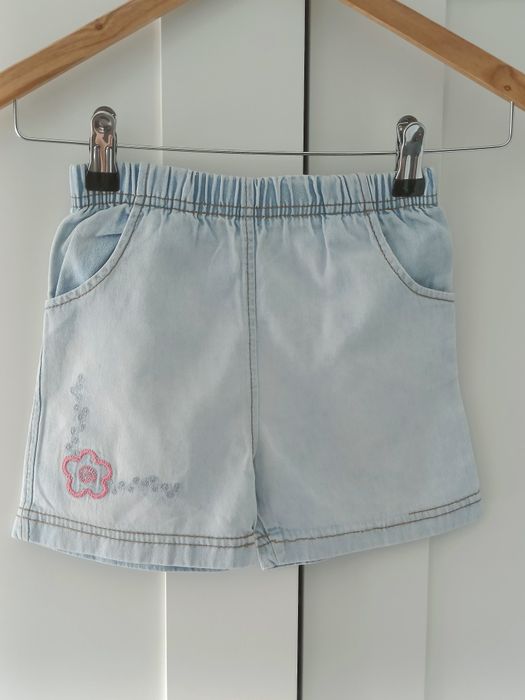 Jeansowe spodenki 92
