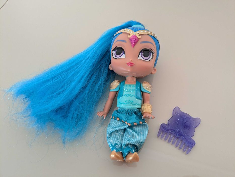 Boneca Shine Fashion - Shimmer e Shine