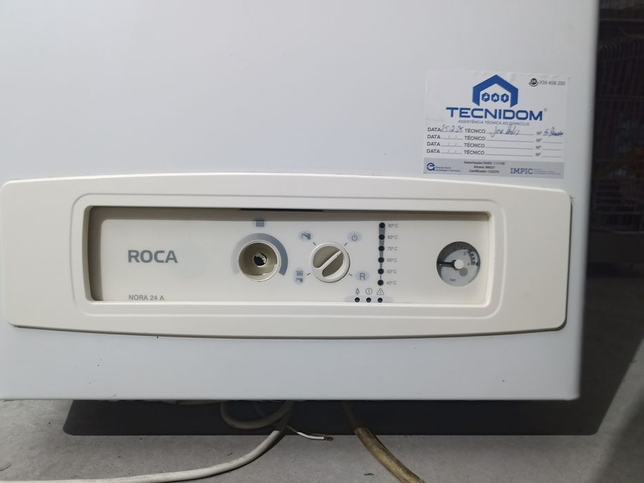 Vendo Caldeira Roca