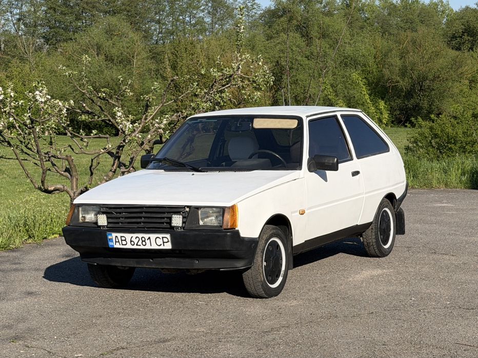 ЗАЗ 1102 Таврія 1.2 бензин