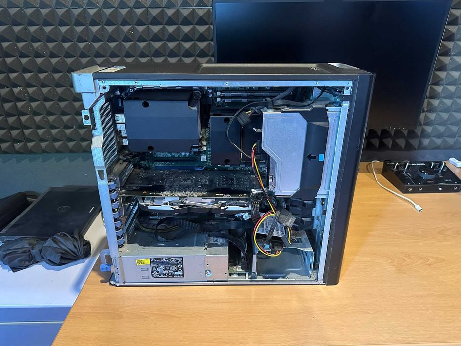 Dell Precision T5600 Dual Xeon | 32GB RAM | GTX 960 | SSD 960GB + 2TB