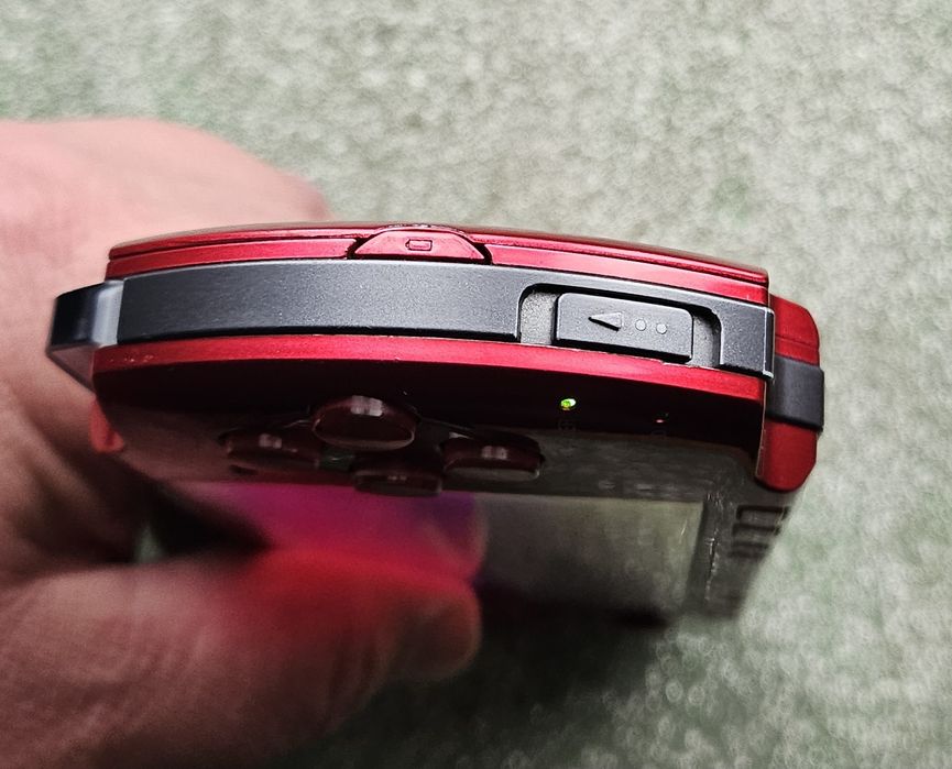 PsP 3000 Vermelha estado igual a nova!