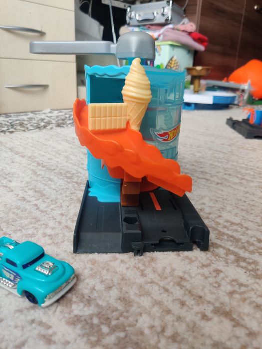 Трек, ігровий набір Hot Wheels, хотвілс
