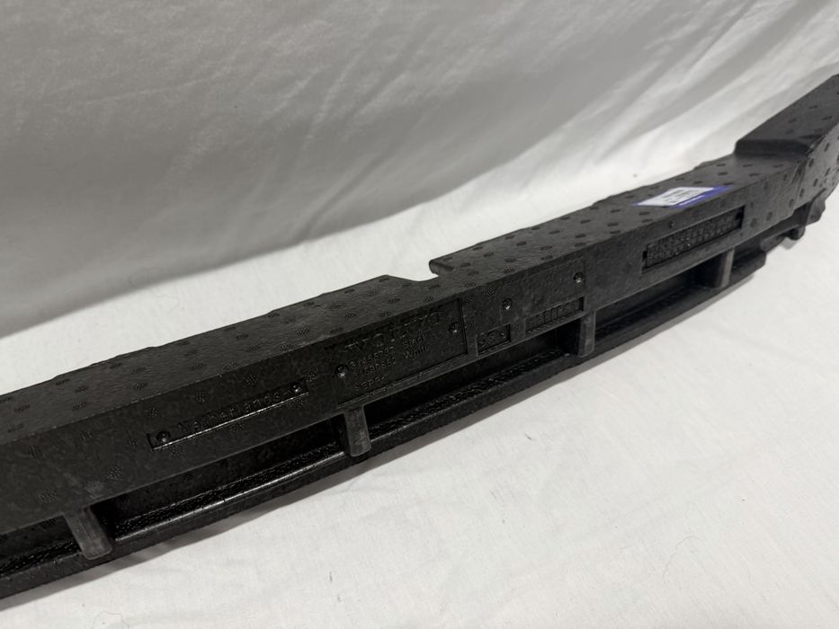 Absorber Zderzaka Przód VOLVO V60 S60 NOWY