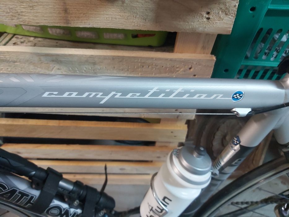 Bicicleta de corrida dechatlon como nova