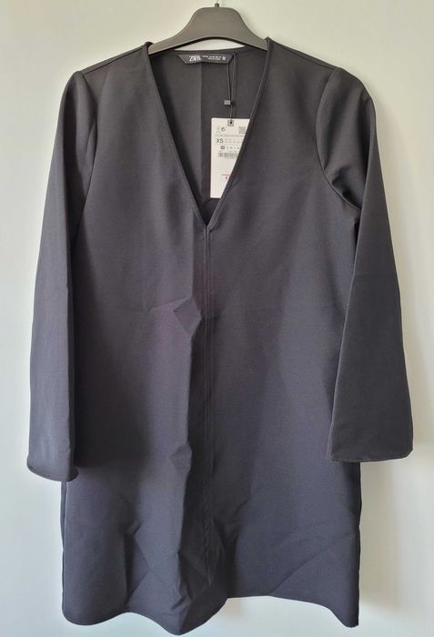 Zara mini vestido preto com manga comprida em v-neck 34 XS