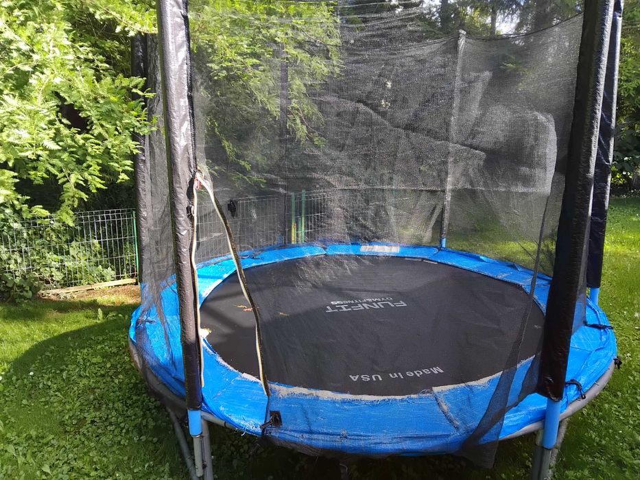 Trampolina ogrodowa