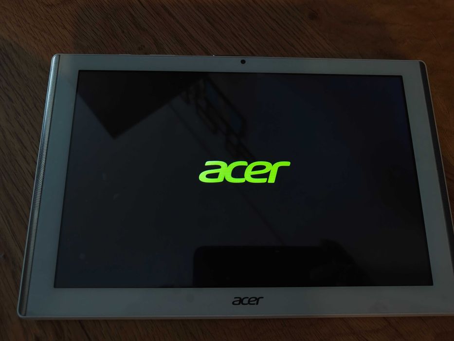 ACER Iconia One 10 | Como Novo