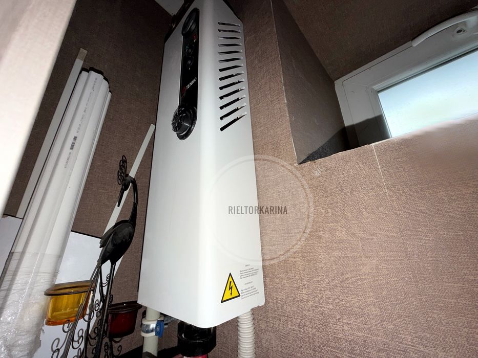 Нікольська/Маріупольська 65м2 приміщення в оренду.Фасадний вхід