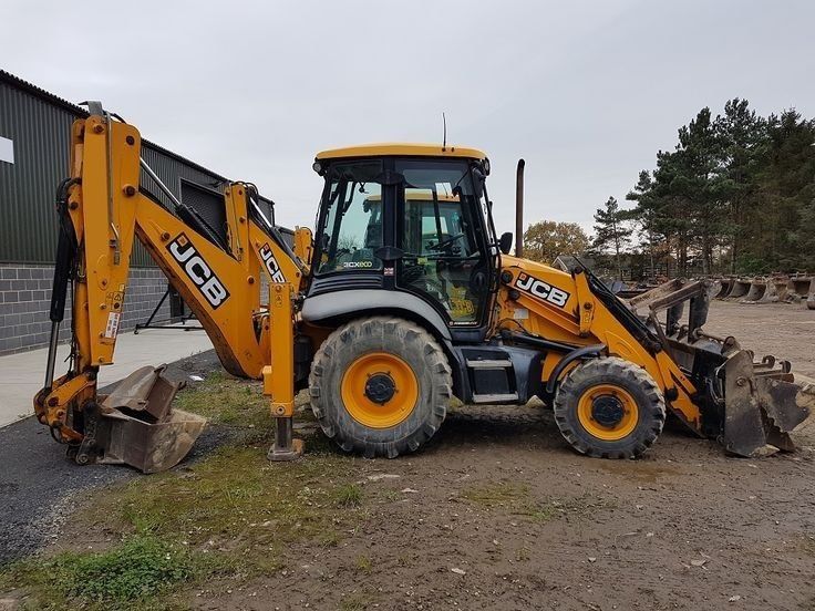 Экскаватор JCB 3CX