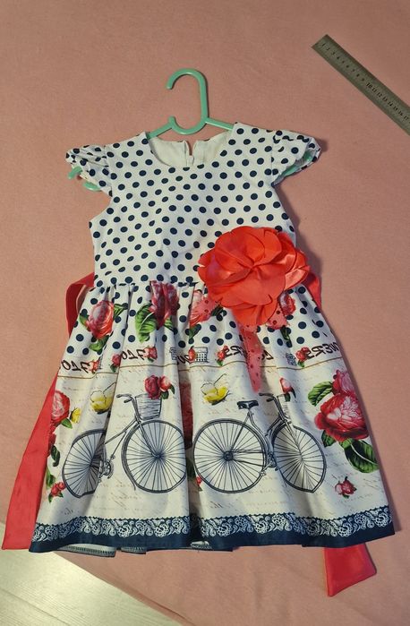 Sukienka dziewczęca