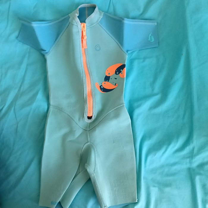Fato neoprene usado