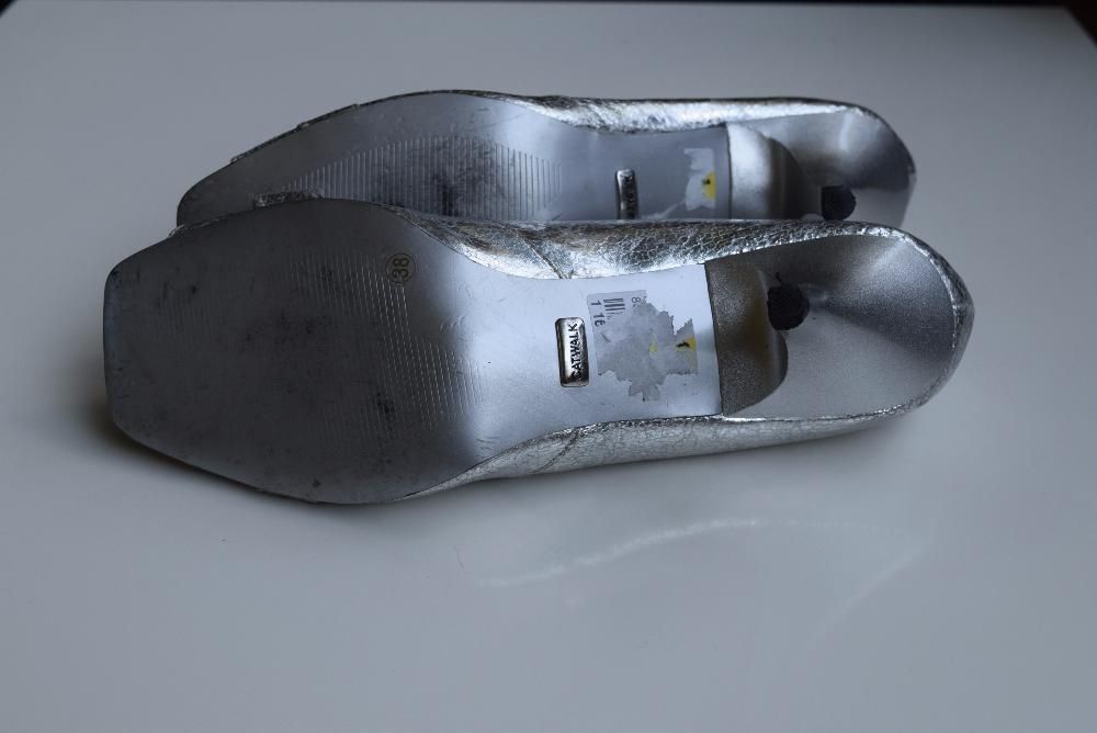 srebrne skórzane buty CATWALK roz.38