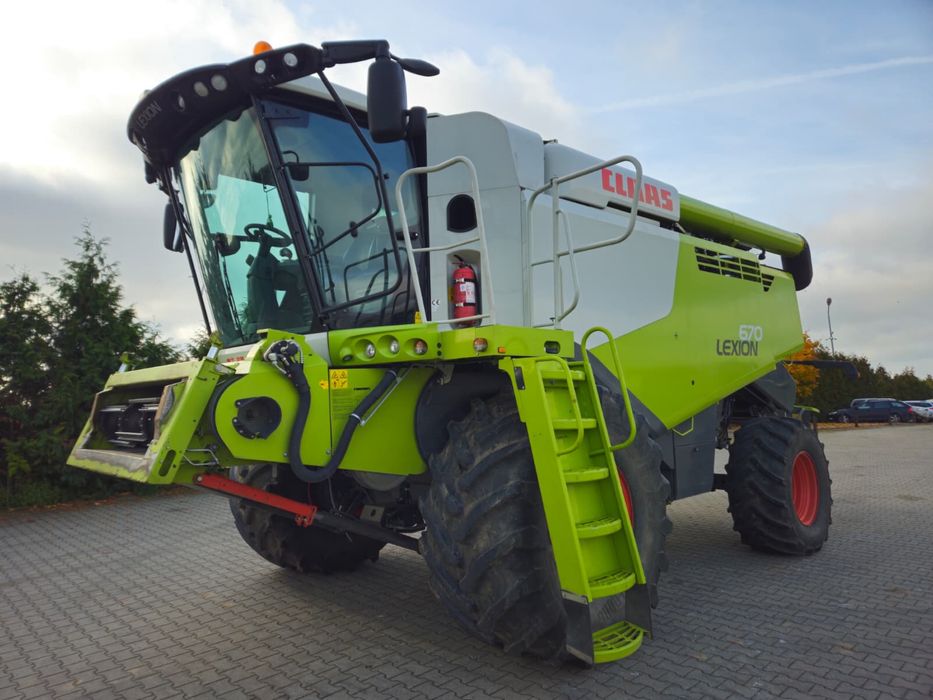 Claas Lexion 670 + V770 rok 2020