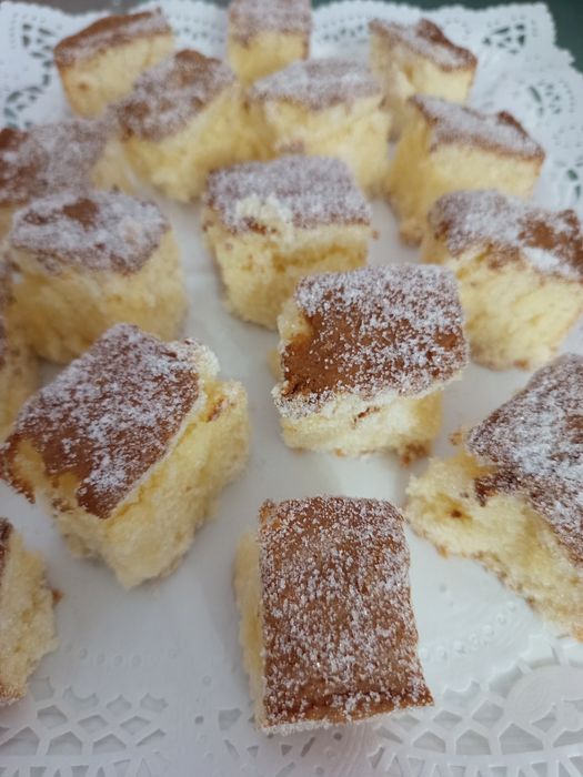 Bolo de iogurte caseiro com ou sem cobertura