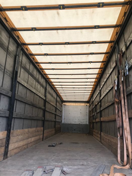 Schmitz SCS24L напівпричіп
