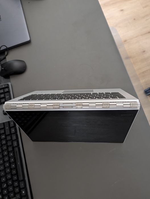 Lenovo Yoga 910 | Intel Core i7 | Ecrã Tátil 360º | Premium & Ultraleve