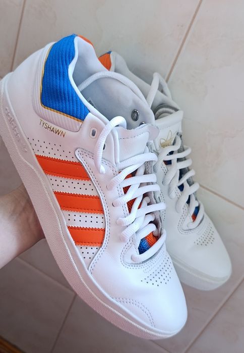 Adidas Tyshawn 41 1/3 26см шкіра кросівки