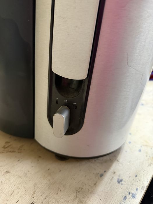 Соковижималка Philips робоча