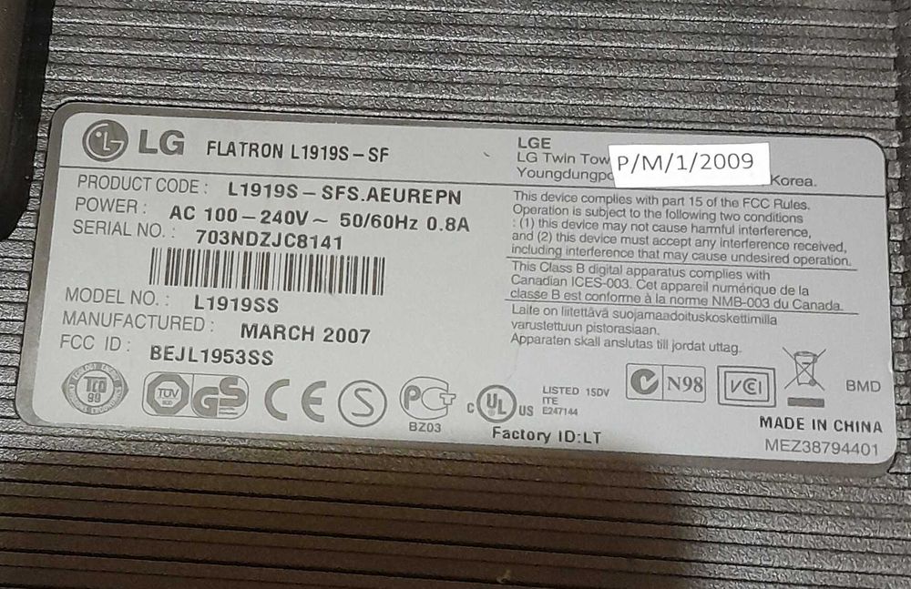 Monitor LG Flatron, 19" model L1919S, sprawny