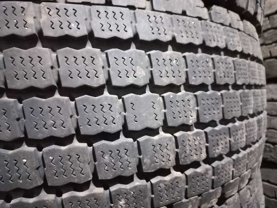 Вантажні шини 295/80R22.5 тяга ведуча вісь бв стан ідеальний 10мм 2022 2025 роки Michelin Continental Goodyear склад Київ відправка САТ Делівері