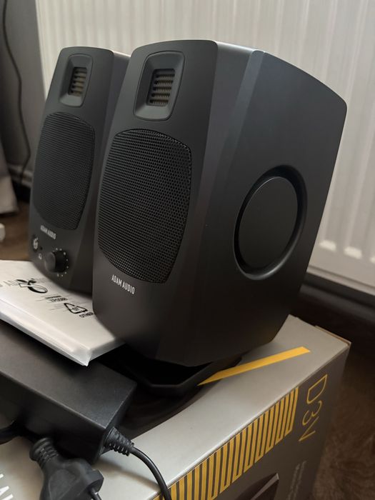 Adam Audio D3V - monitory studyjne bliskiego pola.