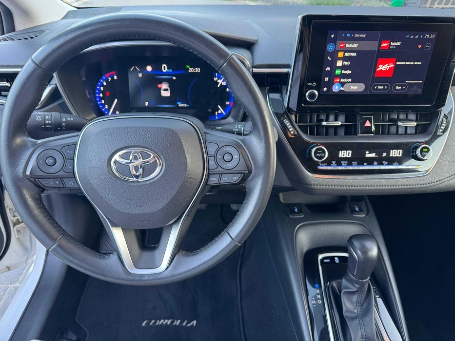 Wynajem RENT Toyota Corolla automat