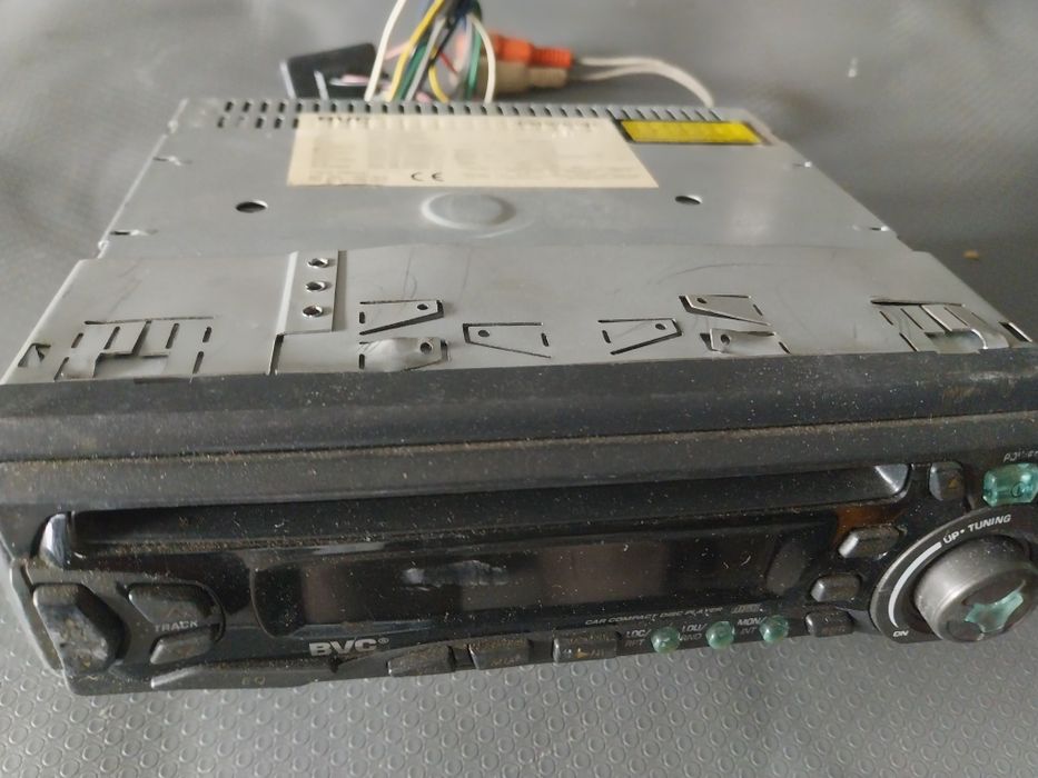 Auto radios  tft televisao / cd impecaveis