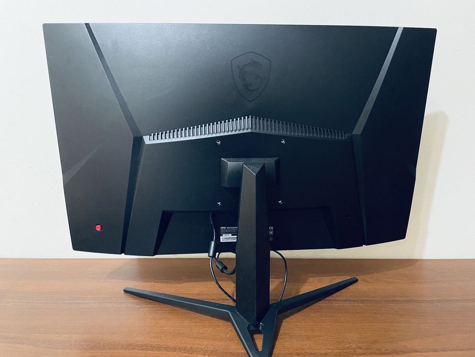 Монітор MSI G32C4XS