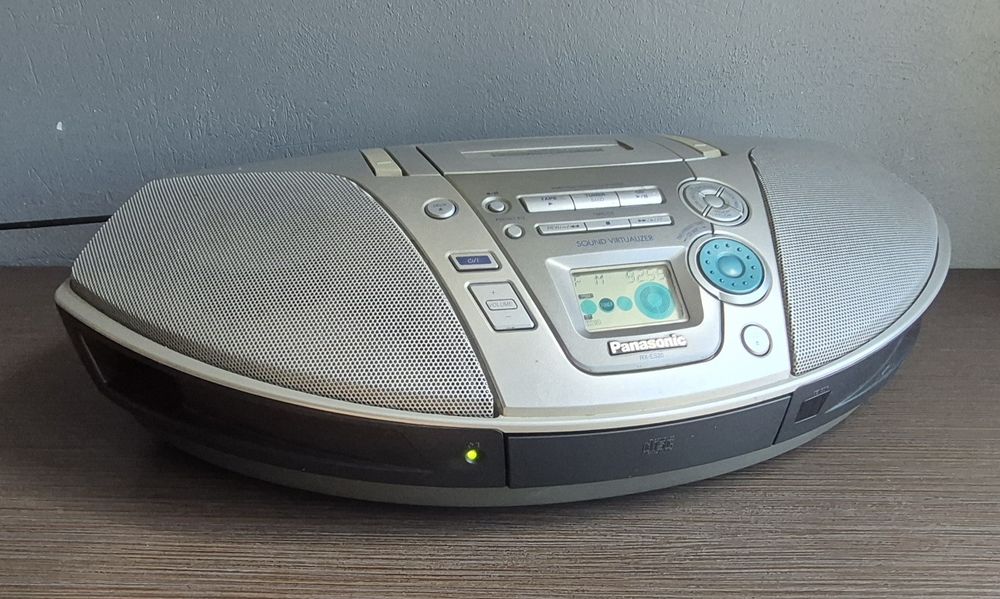 Boombox PANASONIC RX-ES20 Wada