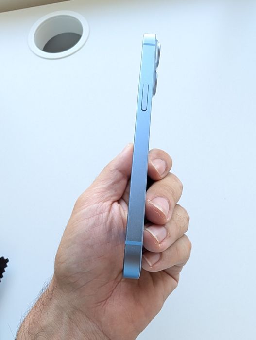 iPhone 14 Lilás - 128GB - bateria 95% - Em Ótimo Estado - Com Acessórios!