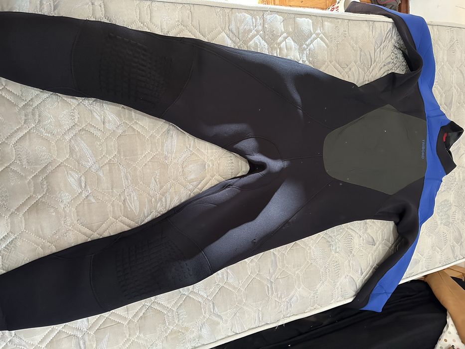 Fato de surf marca tribord