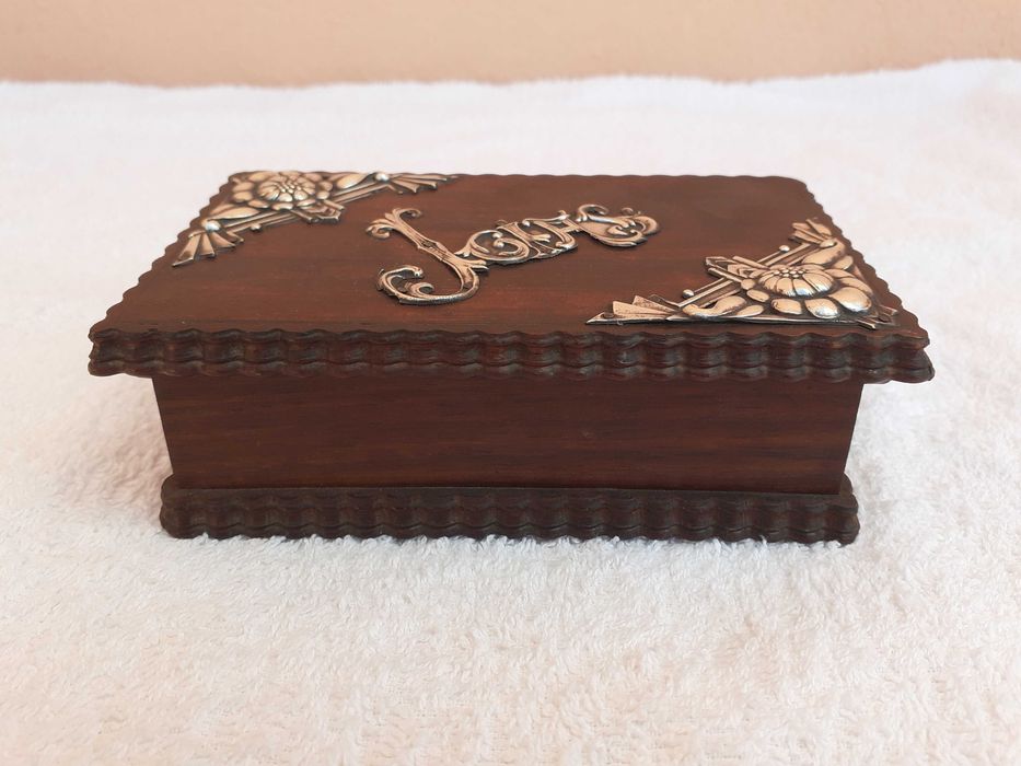 Caixa Guarda-Jóias em Prata e Pau Santo, antiga, Javali 1887 a 1938