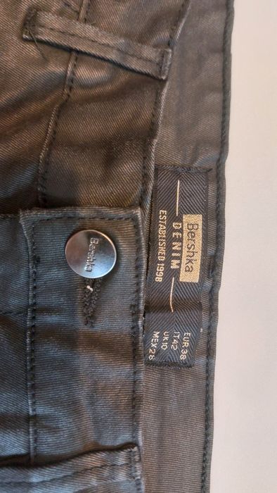 Чорні шорти Bershka Denim, розмір 38
