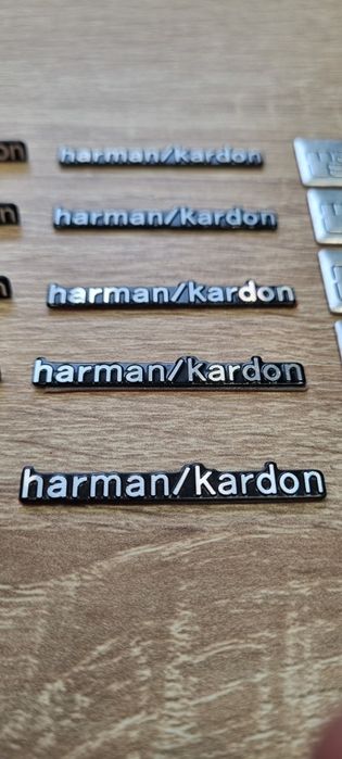 Значки шильдики эмблемы наклейки Harman-kardon Bose Dynaudio Mark и тд