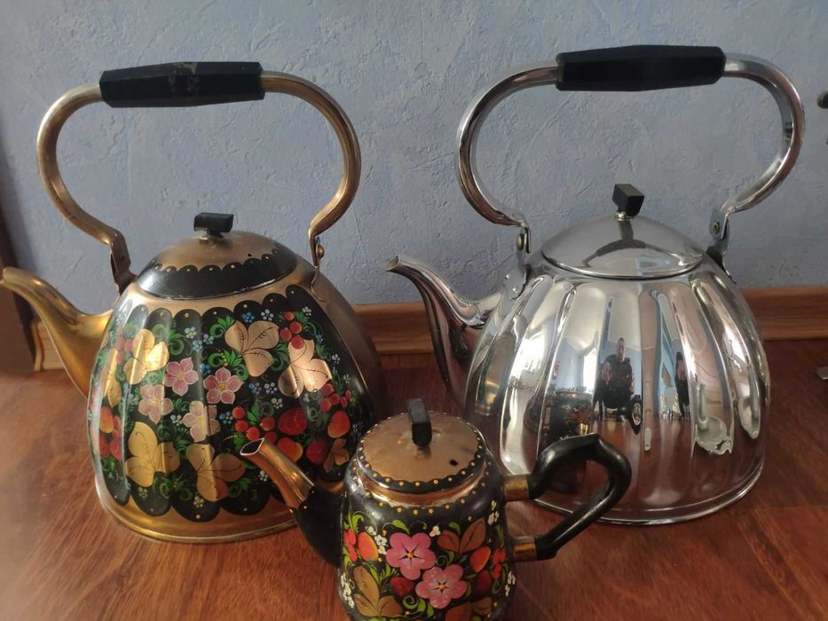 Продам ! Самовар на дровах , чайник , поднос