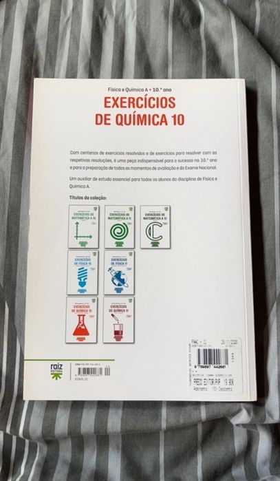 Livro Exercícios Química 10o ano