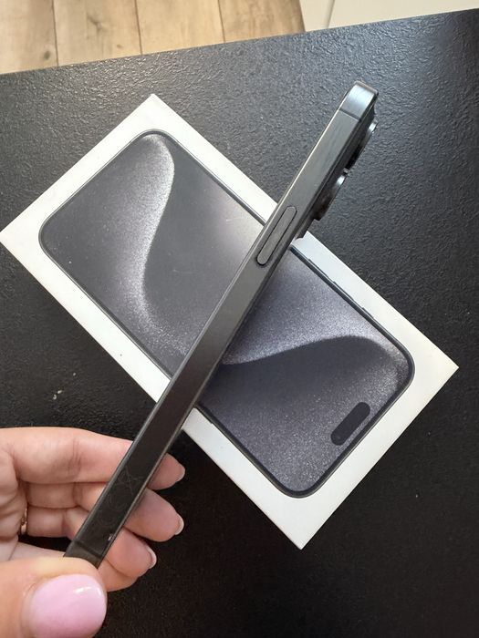 Iphone 15 pro max 256gb black titanium