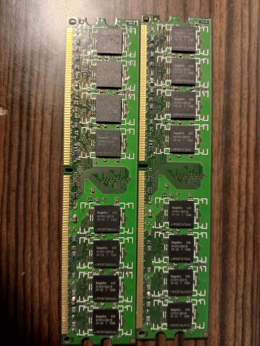 Оперативная память DDR2 1 GB