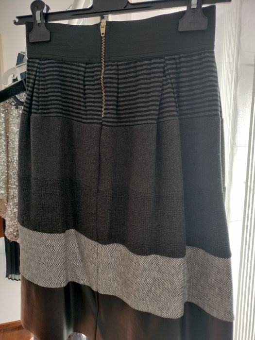 Saia da marca Lolitas