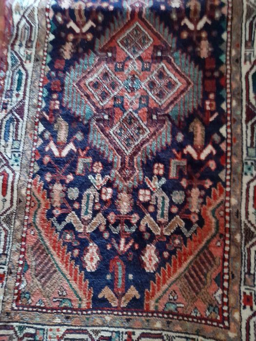Tapete persa antigo