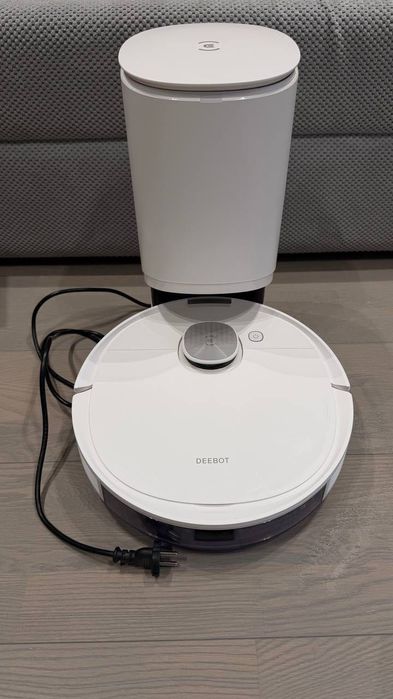 Робот-пилосос Ecovacs Deebot N10 Plus з базою самоочищення