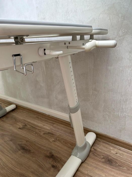 Biurko ergonomiczne z regulacją wysokości