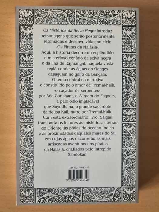 Livro juvenil "Os Mistérios da Selva Negra" de Emilio Salgari