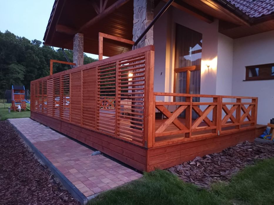 Żaluzje drewniane, lamele, balustrady