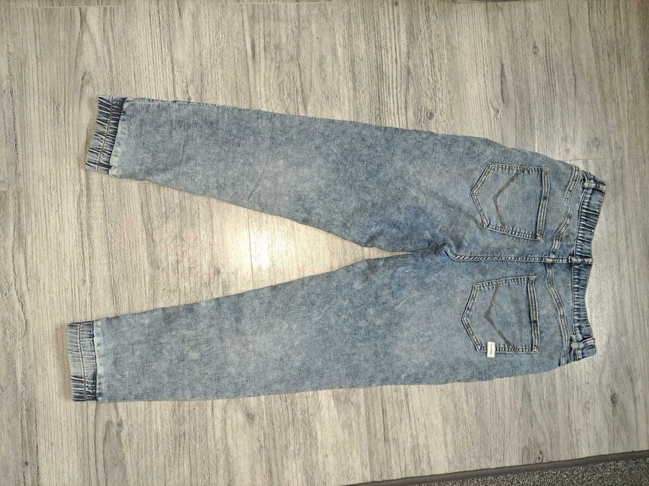 Damskie joggery jeansy Diverse