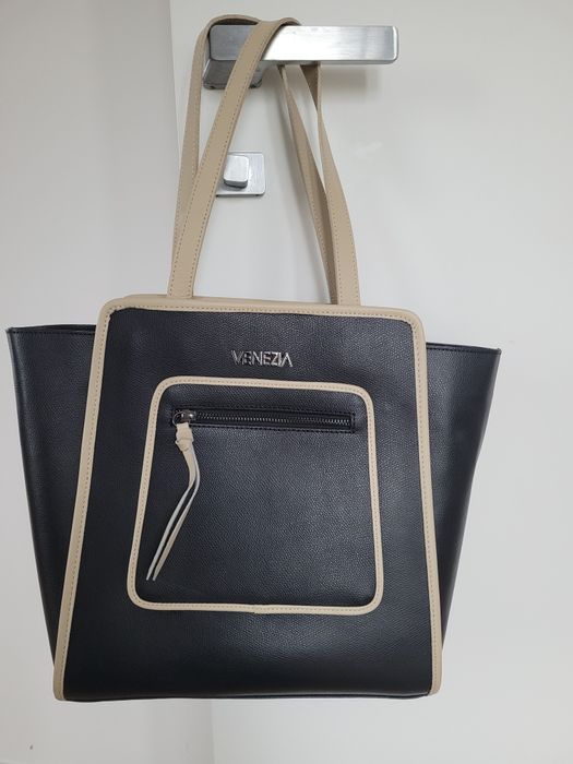 Torba skórzana Venezia typu shopper  czarna beżowa s
