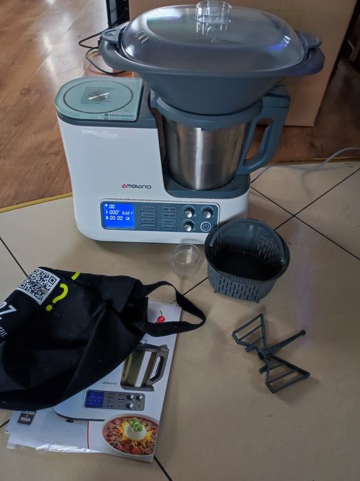 Wielofunkcyjny robot