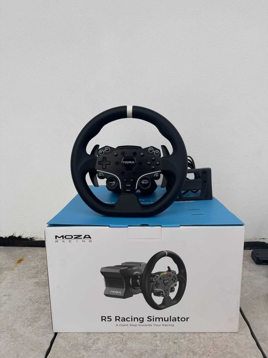 Moza R5 Base + Volante ES 5Nm (Garantia)