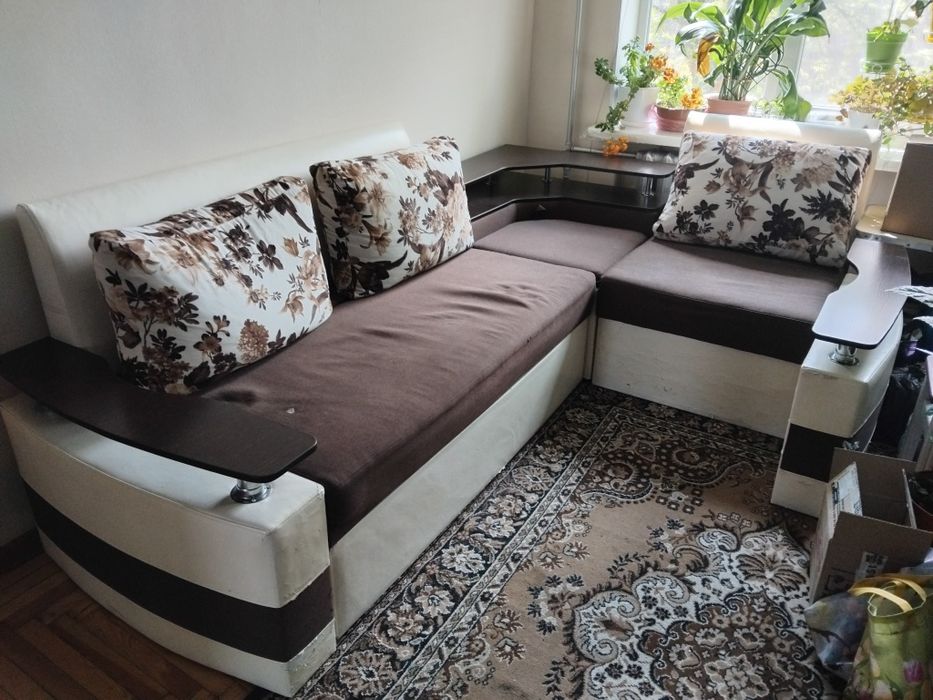 Продам диван б/у